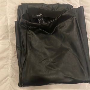 Never worn essential black leather leggings M (RUNS SMALL to me- 120 lbs, 5’6)
